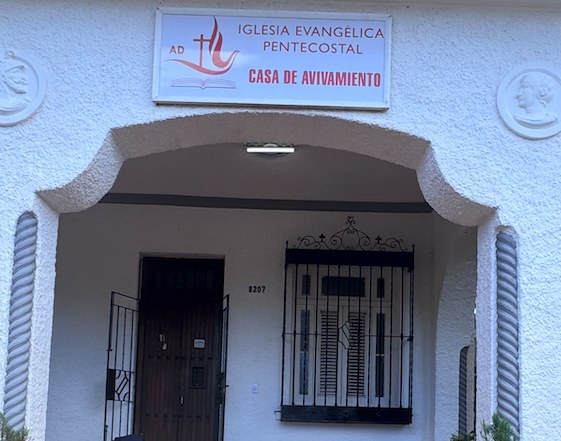 Sign outside Casa de Avivamiento church in Havana, Cuba