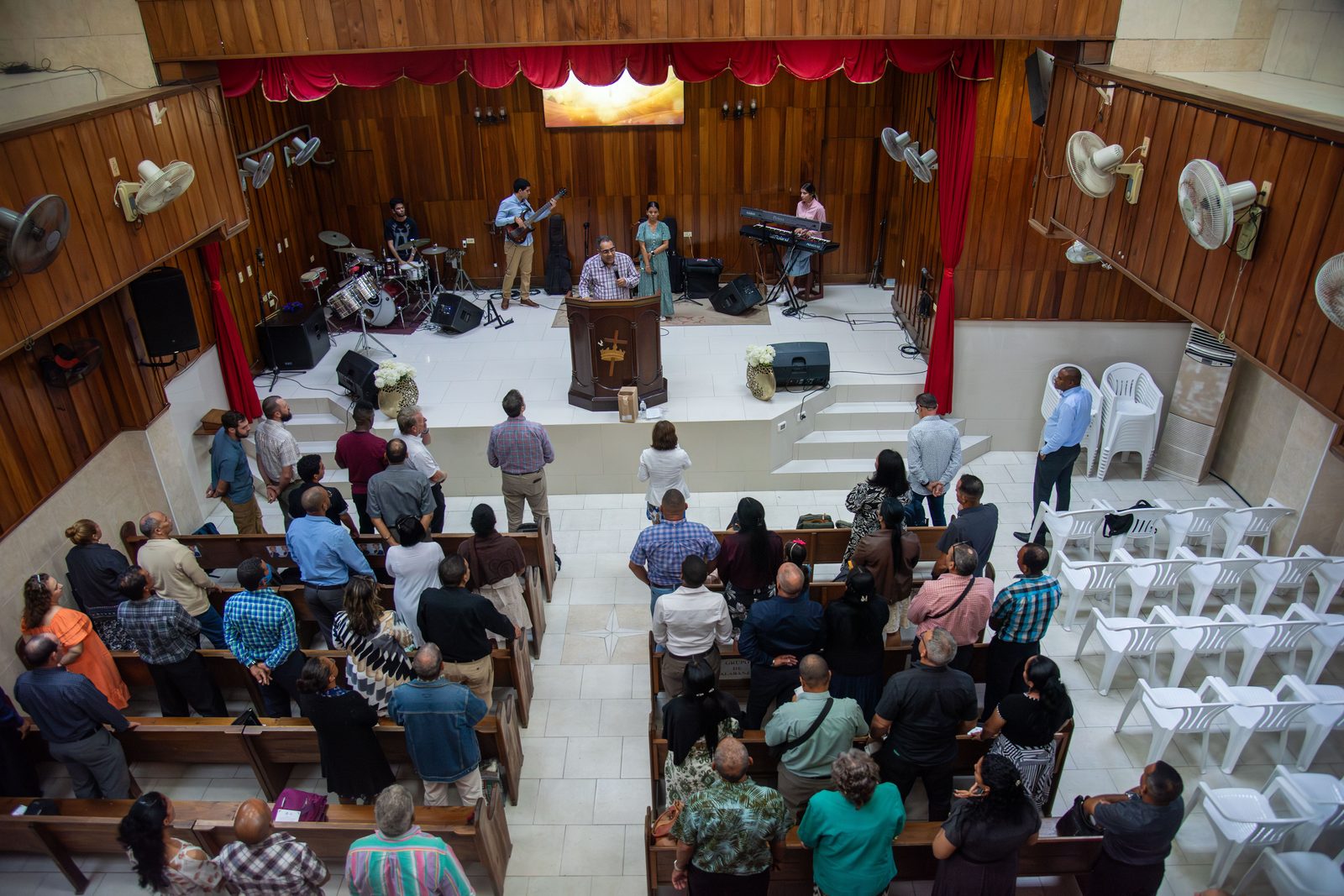 Congregation gathered for discipleship training in Cuba