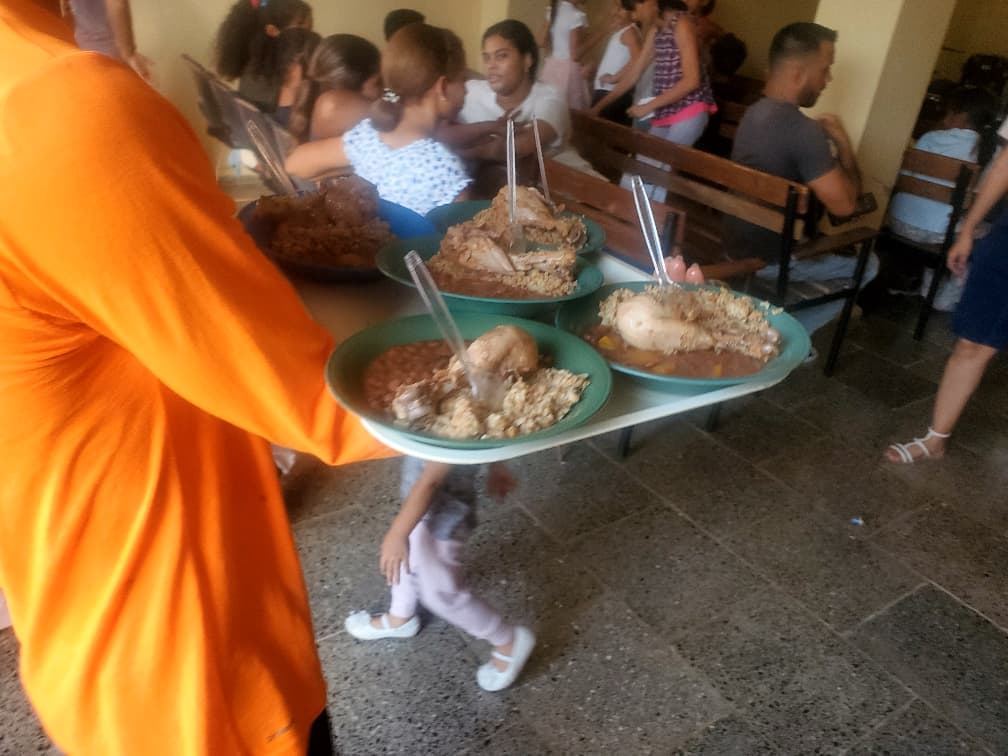 Feeding the Children — photo 5