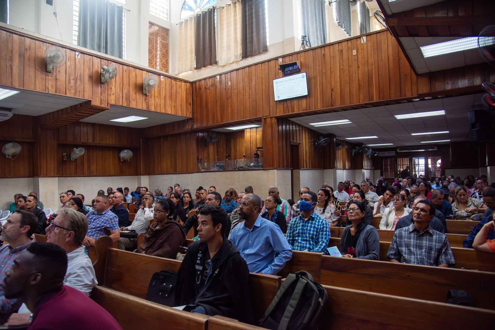 Team member teaching during a discipleship training session in Havana