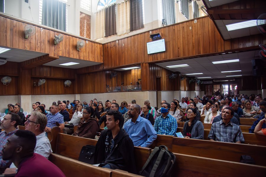 Congregation gathered for discipleship training in Eldoret, Kenya